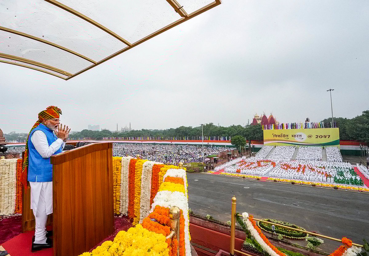 PTI : PM Modi delivering Independence Day speech at Red Fort